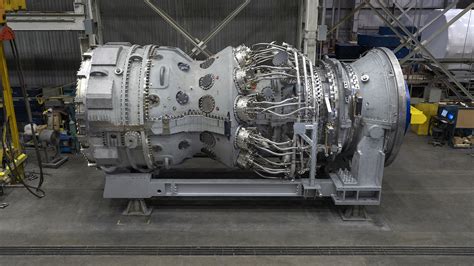 Gas turbine engine