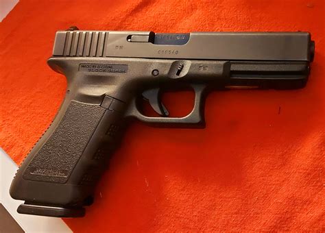 The Glock 17 weighs 24.86 ounces unloaded and has a magazine capacity of 17 rounds