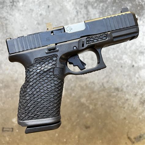 Glock 19 Featured Image