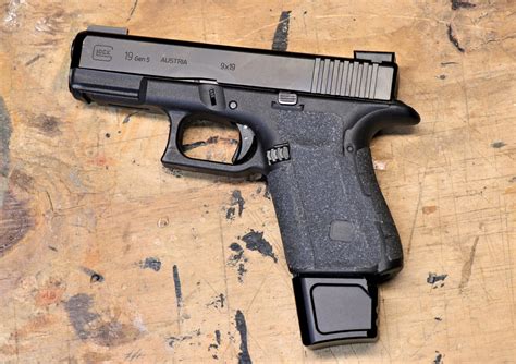 Glock 19 Magazine Review