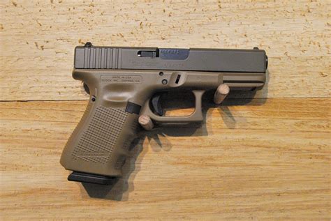 Glock Gen 4 19 Pistol Image 2