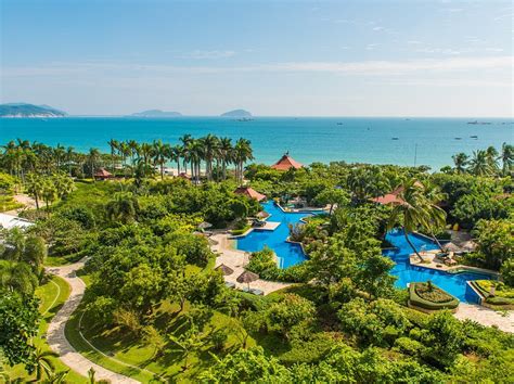 Resort in Hainan, China's Hawaii