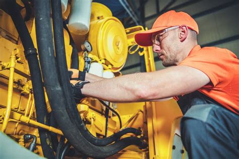 Heavy Equipment Mechanic