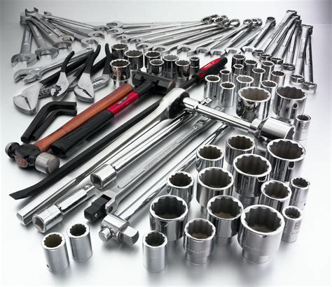 Heavy Equipment Mechanic Tools