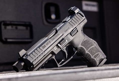 Heckler and Koch VP9 Design