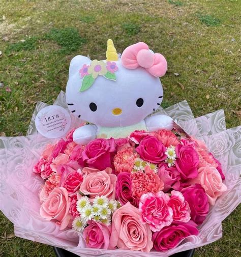 Hello Kitty Flowers