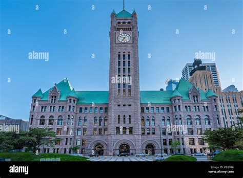 Hennepin Court Building