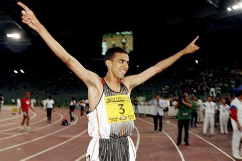 Hicham El Guerrouj 1 Mile Run World Record