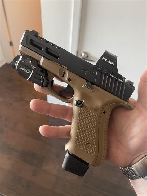 Holosun HS507C on Glock 19