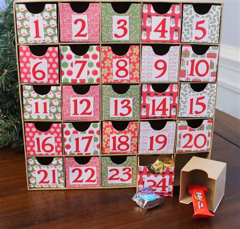 Homemade Holiday Calendars