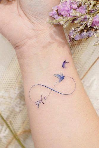 How to choose wrist tattoo