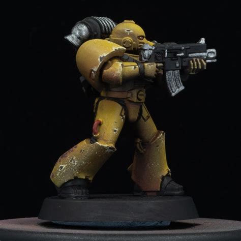 Imperial Fists Space Marine