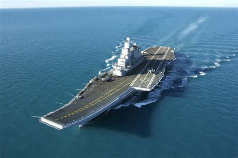 INS Vikramaditya (R33)