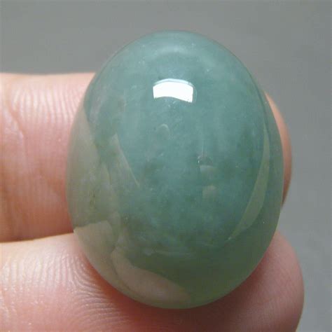 Jade green color