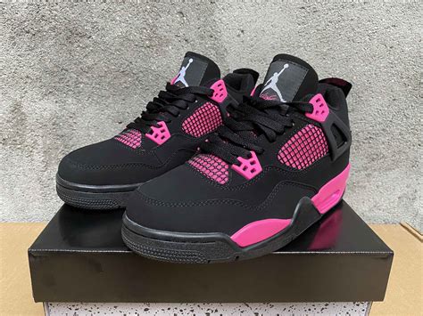 Jordan 4 Retro Pink