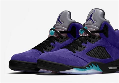 Jordan 5 Grape Sneaker