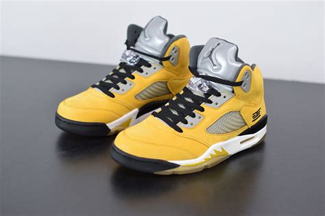 Jordan 5 Yellow Sneaker