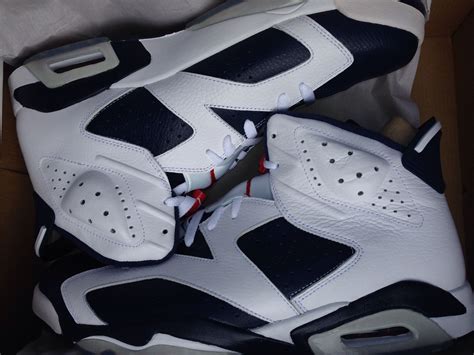 Jordan Midnight Navy Sneakers Gallery 6