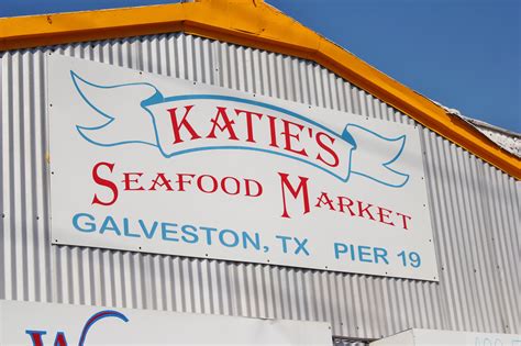 Exterior of Katie's Seafood Market