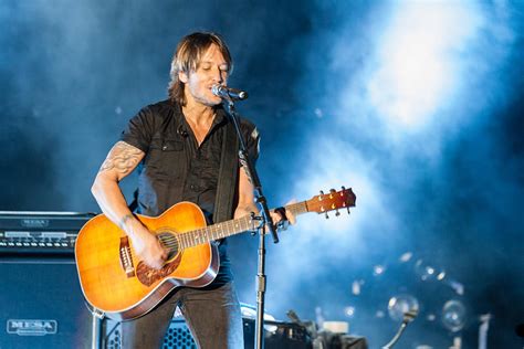 Keith Urban in concert