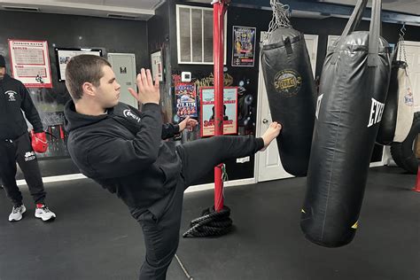 Kickboxing Training