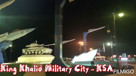 Saudi Arabian Army soldiers training at King Khalid Military City in Hafar al-Batin