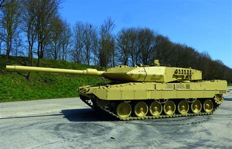 Leopard 2 Main Image