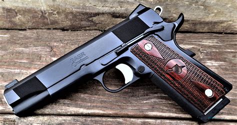 Les Baer Custom 1911 Pistol