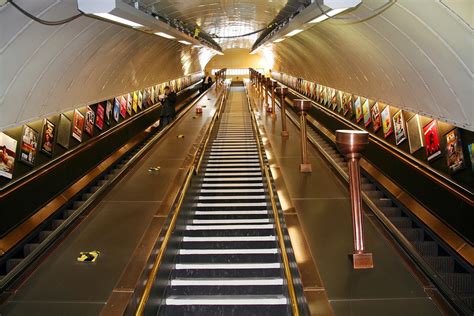 London's longest escalator