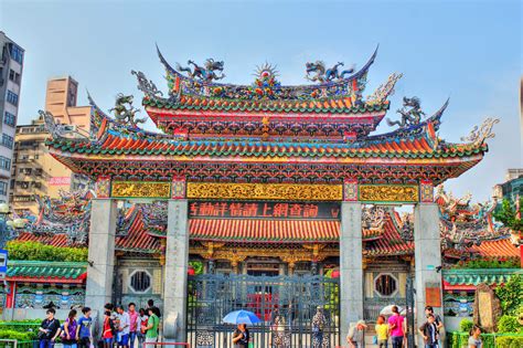 Longshan Temple