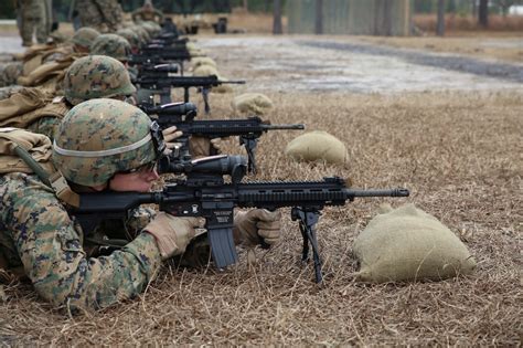 M27 IAR in the field, demonstrating its ruggedness