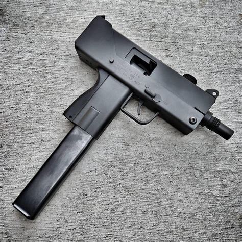 MAC 10 firearm