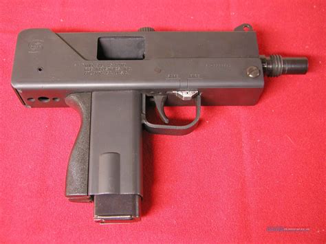 Mac 10 Pistol