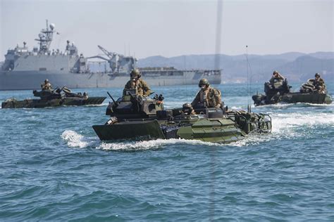 Marine Amphibious Unit Operations