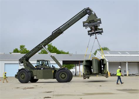 Marine Heavy Equipment Gallery 5