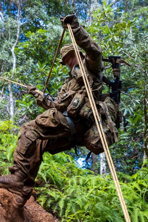 MARSOC Operators in Jungle Environment