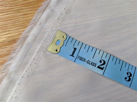 Measuring and cutting string