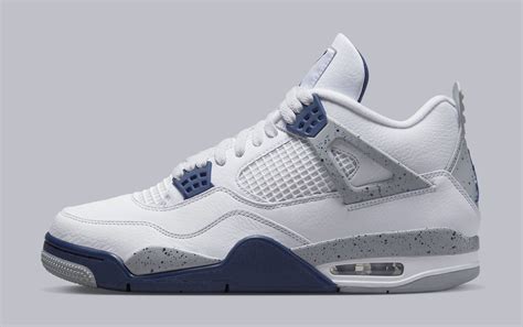 Midnight Navy 4s Style