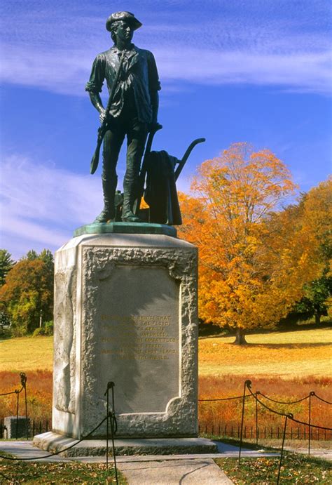 Minuteman Statue