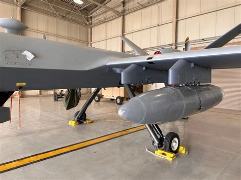 MQ-9 Reaper Image 4