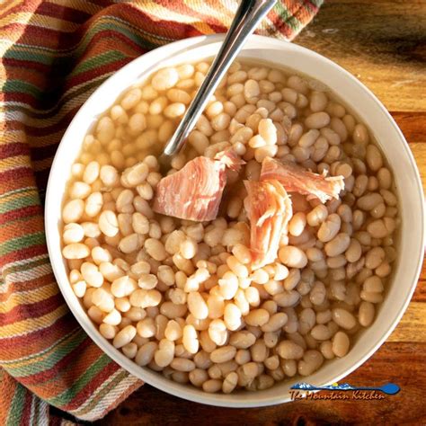 Navy Beans Slow Cooker