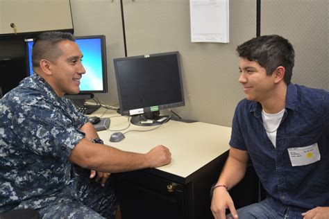 Navy Reserve Officer Recruiter Image 1