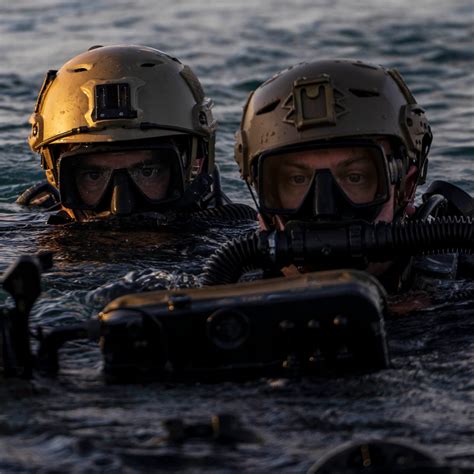 Navy Seal Swimming Training