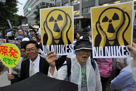 Protest against nuclear weapons in Japan