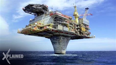 Offshore oil rig pilot career