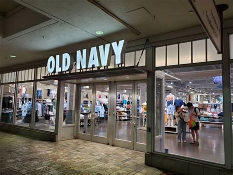 Old Navy Ala Moana Store