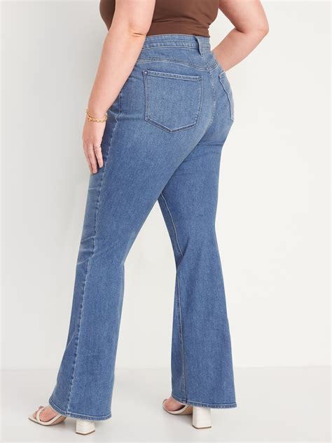 Old Navy high-waisted jeans for trendy looks