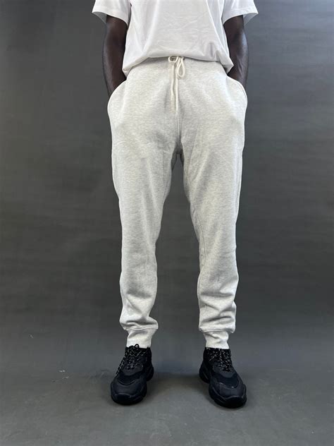 Old Navy Jogger Pants Styling