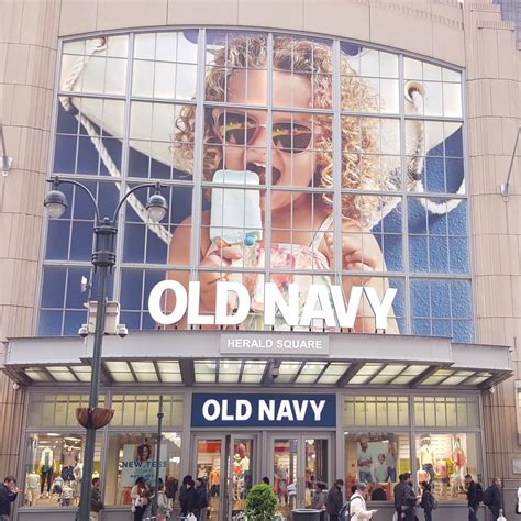 Old Navy Lubbock Storefront