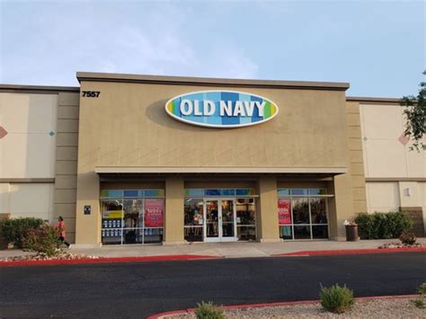 Old Navy Peoria store front